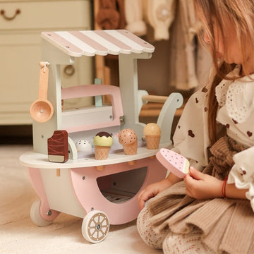 Wooden Ice Cream Shop With Cart — 14