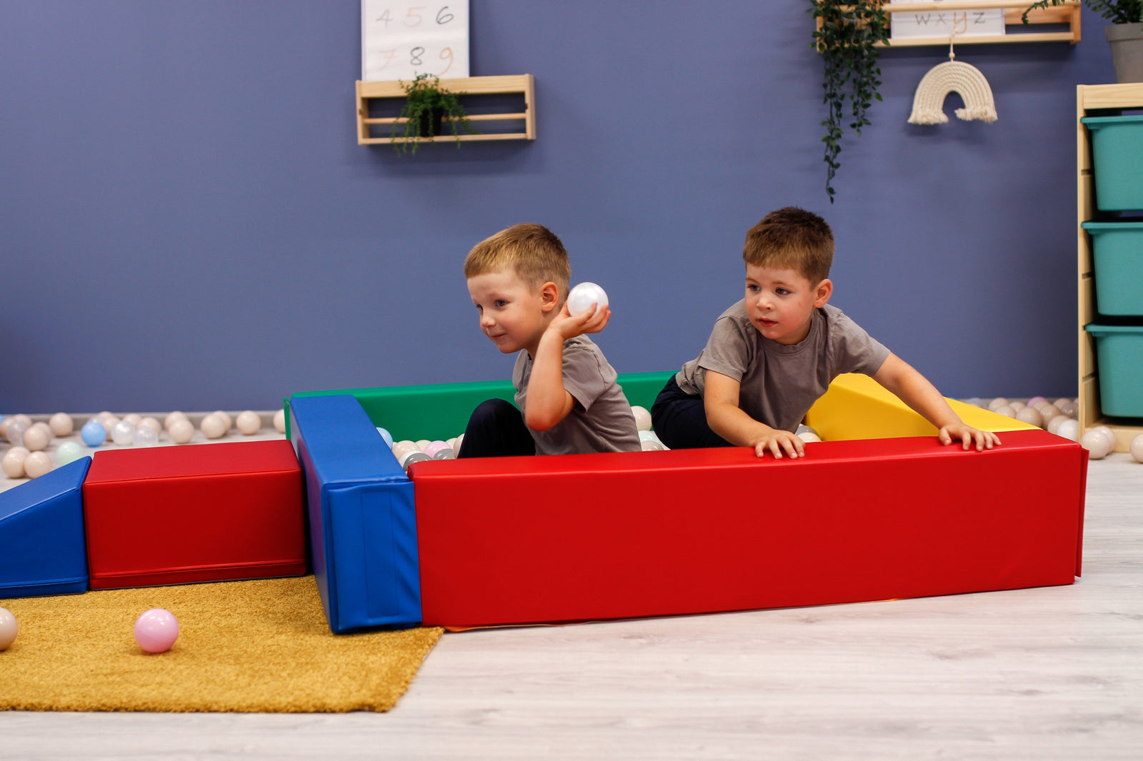 Soft Play Ball Pit - Multicolor