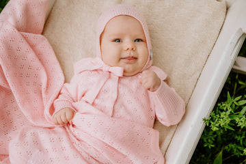 LOVE Gift Set For Baby - Blanket and Bonnet — 9